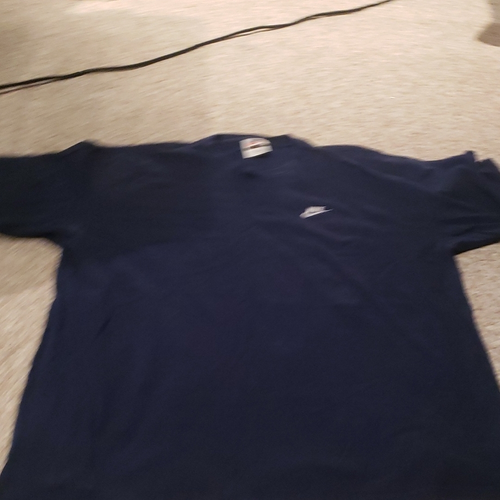 Nike Men's Dark Blue Short Sleeve Tee